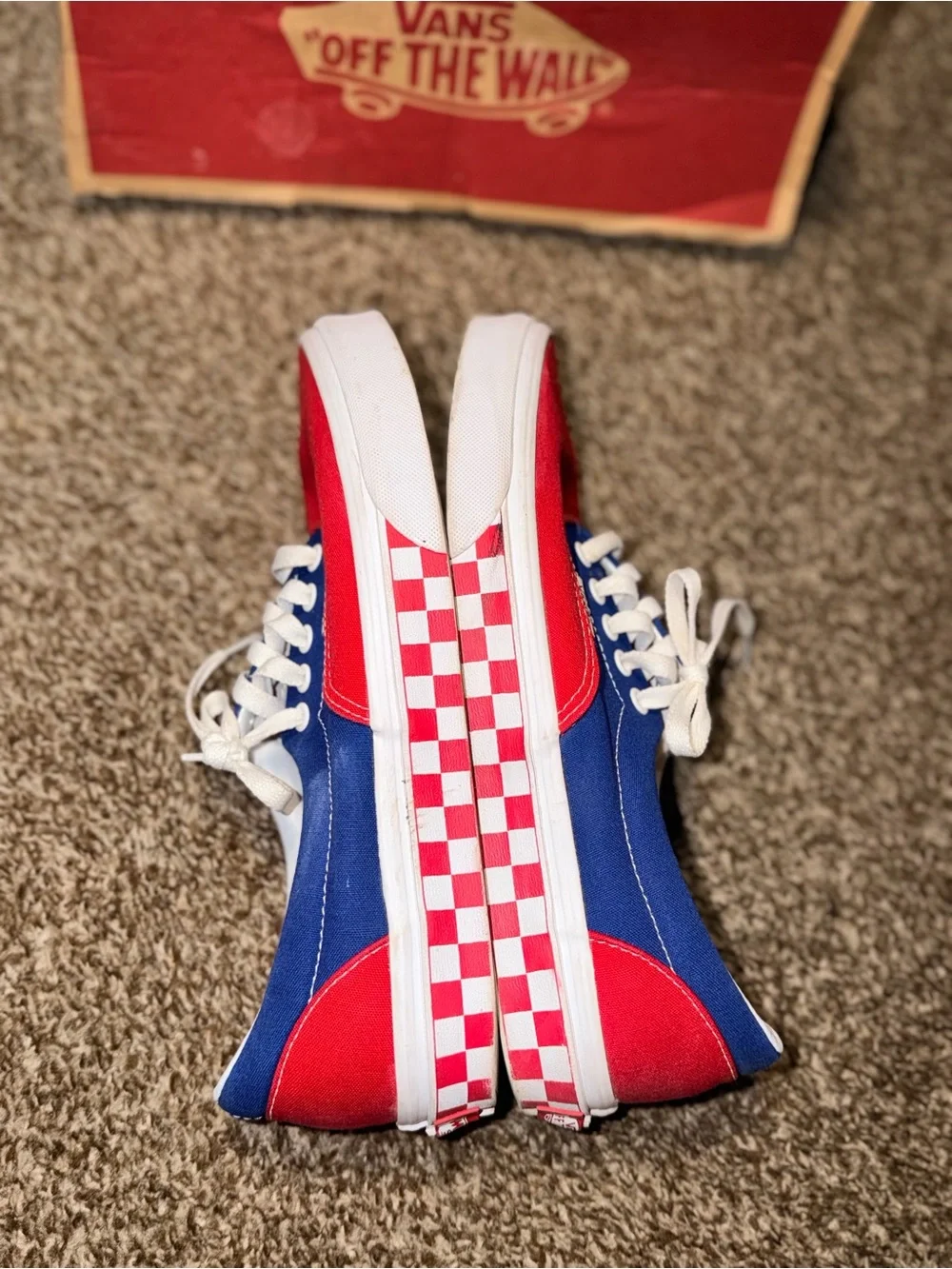 Classic Vans Era sneakers two-tone blue and red